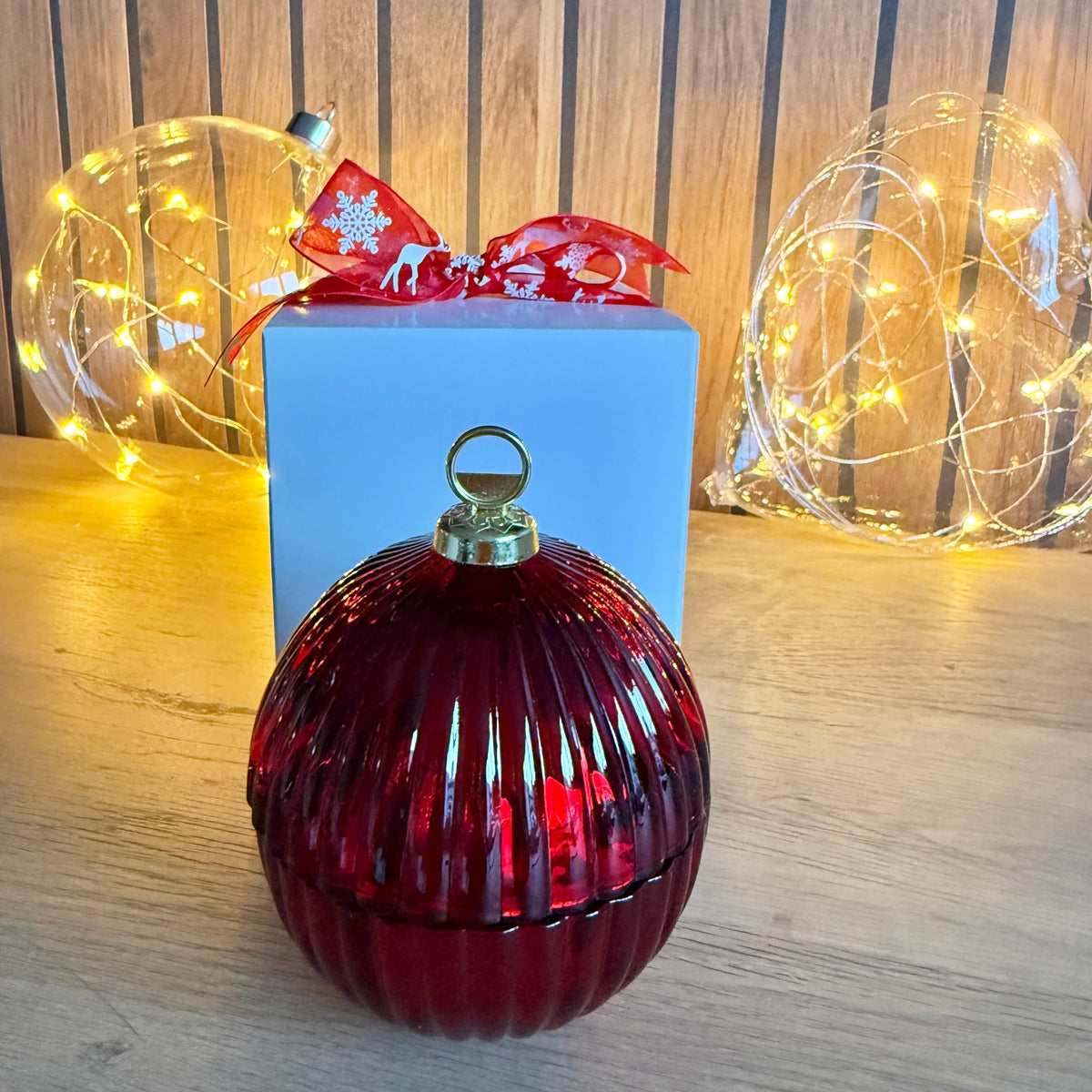 Mini Bauble - Red Festive Cranberry